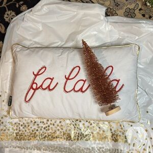 Safavieh Fa La La lumbar pillow